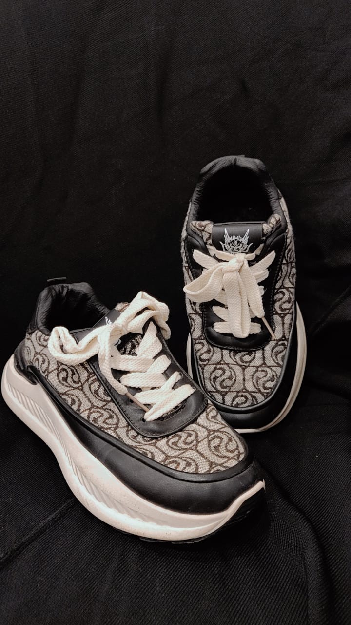 Vintage Sneakers for Men - Retro Style