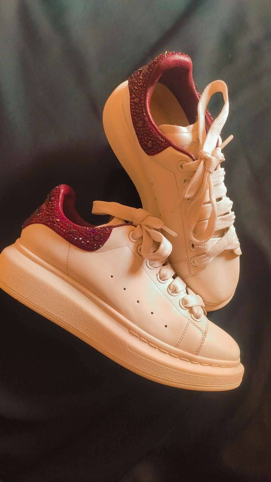 Sparkling Steps: Custom Bling Sneakers 💎