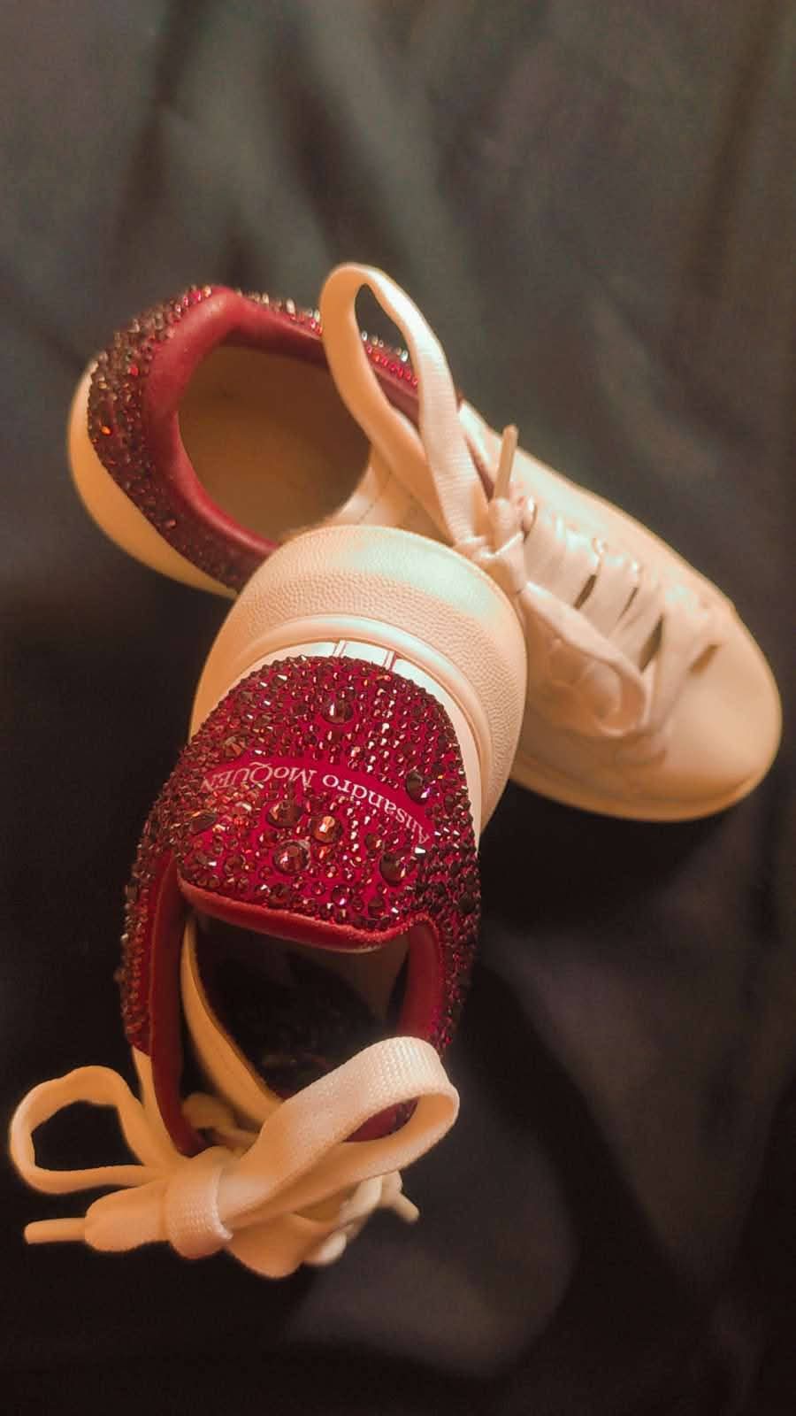 Sparkling Steps: Custom Bling Sneakers 💎